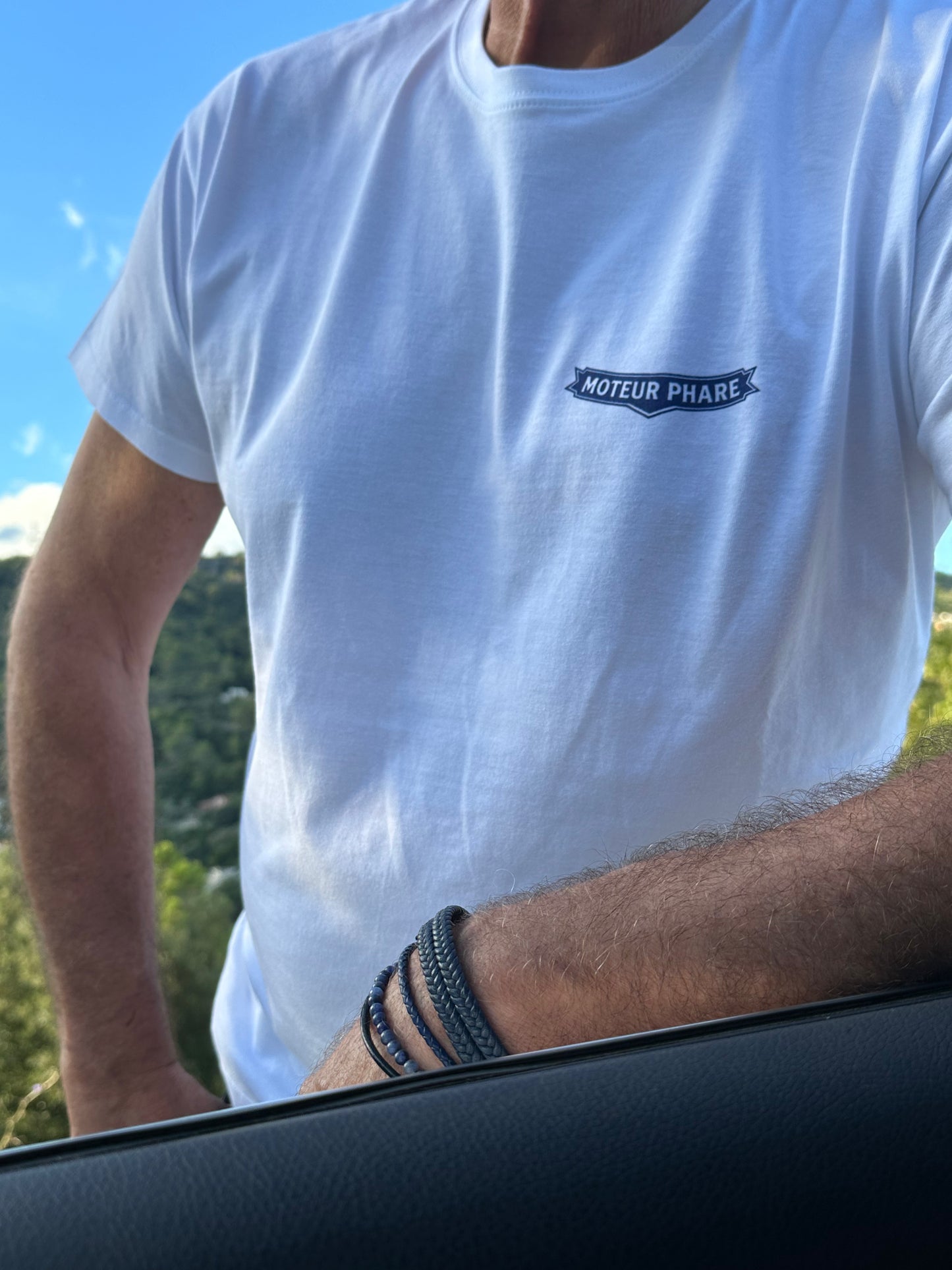 Le t-shirt de l'édition "Chic and Street"